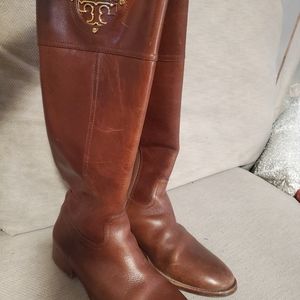 Tory burch boots